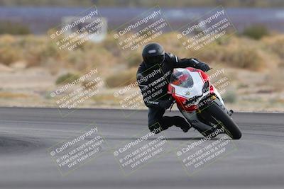 media/Dec-17-2022-SoCal Trackdays (Sat) [[224abd9271]]/Turn 16 (210pm)/